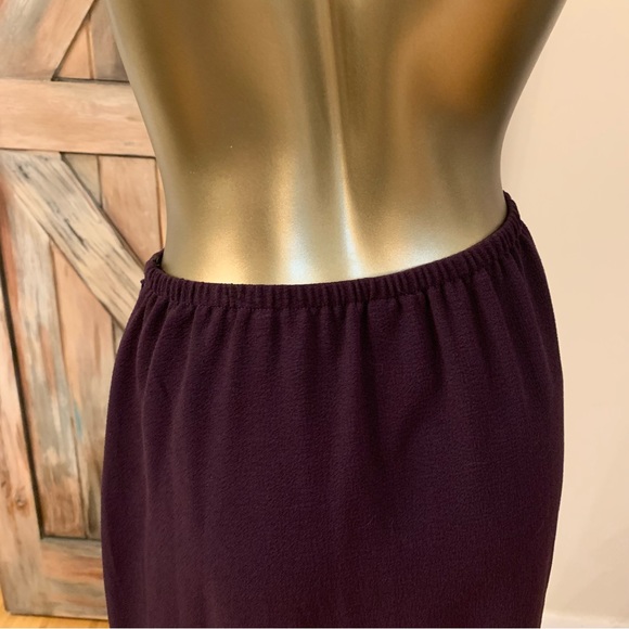 Danny & Nicole Dark Purple Skirt Suit Size 14 - Picture 13 of 16